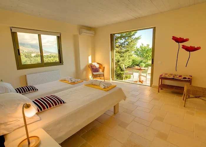 Kteni Ideales * Mousata